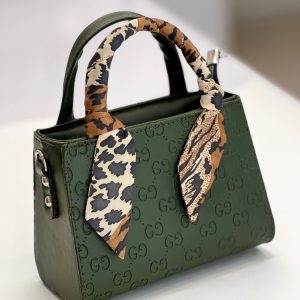 کیف اسکارف دار