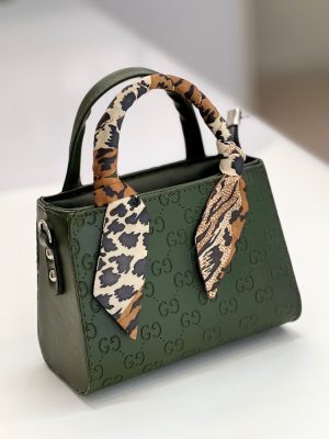 کیف اسکارف دار