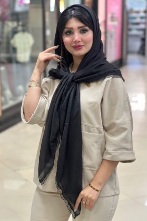 روسری دور دانتل