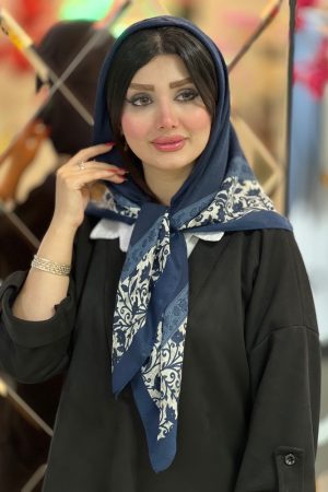 روسری نخی حاشیه گل