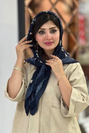 روسری نخی طرح برگ